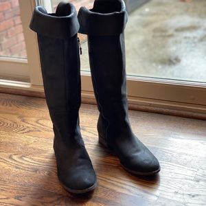 Indigo by Clark’s black riding boots